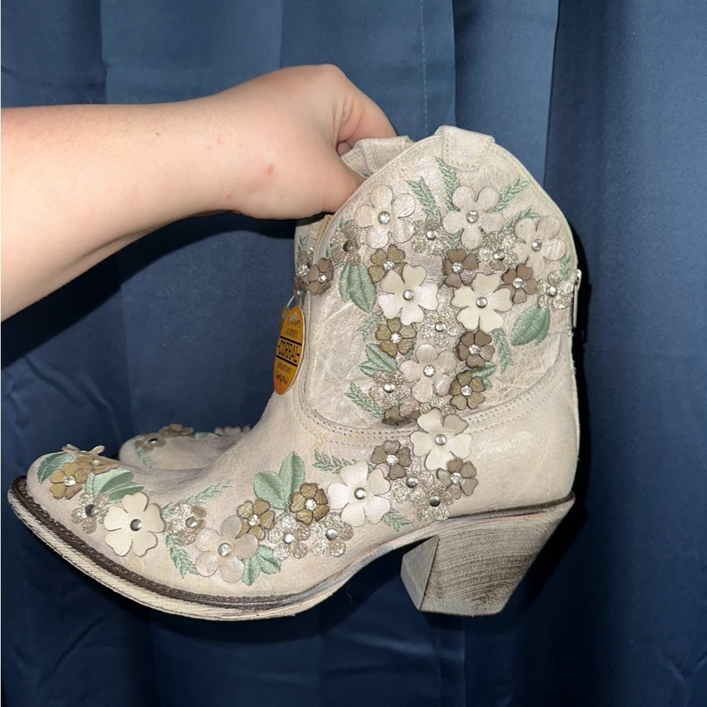 Authentic Corral Women’s Floral Overlay Booties